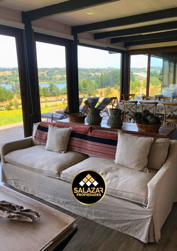 Casa En Venta En Panguipulli, Condominio Parque Obenque