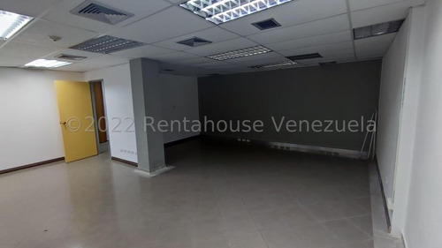 Imagen 8 de 15 de Casa En Venta Urb, Los Palos Grandes Mls #23-13126 Sc
