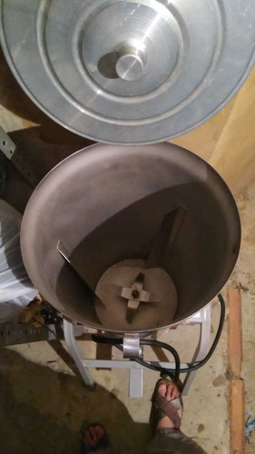 Imagen 3 de 5 de Licuadora Industrial Metvisa De 15 Litros Brasilera 3400rpm