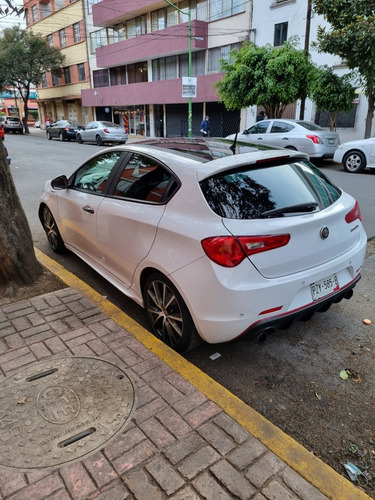 Imagen 10 de 11 de Alfa Romeo Giulietta