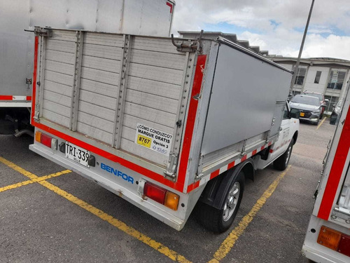 Nissan Frontier Np300 Mt Estacas Mod 2012
