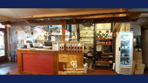 Imagen 5 de 15 de Venta Fondo De Comercio Vinoteca Villa La Angostura Con Excelente Ubicación Sobre Avenida Arrayanes