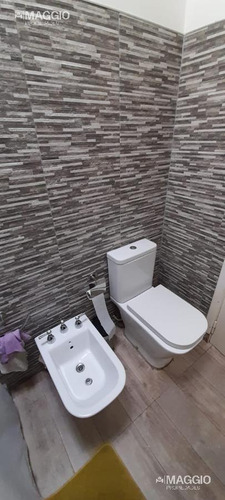 Venta Casa 5 Ambientes El Palomar