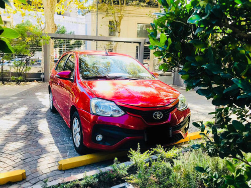 Toyota Etios 1.5 Sedan Xls L18 2018