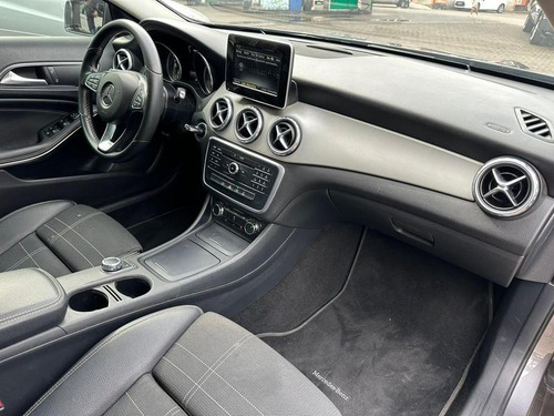 Mercedes-Benz Classe GLA Gla 200 Ff