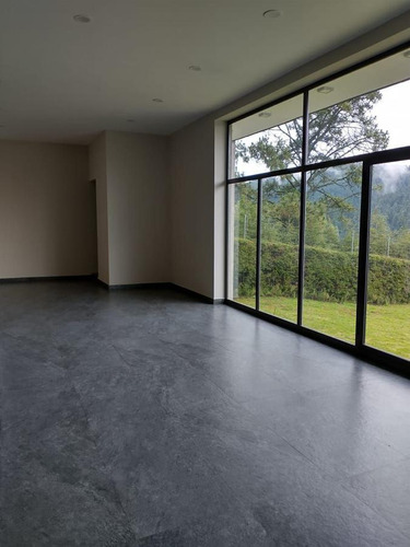 Magnifica Residencia En Venta A Estrenar A 3 Minutos De La Nueva Prepa Ibero.
