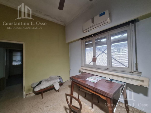 Imagen 9 de 30 de Amplia Casa En Venta En Banfield Este C/ Cochera