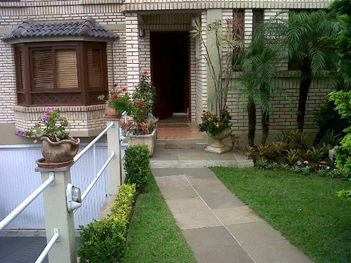 Casa Em Aberta Dos Morros Com 4 Dormitórios - Mi17374