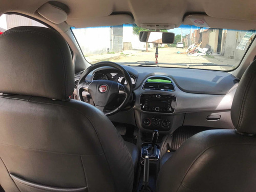 Fiat Punto 2013 1.6 16v Essence Flex Dualogic 5p