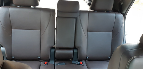 Imagen 2 de 11 de Toyota Sw4 2.8 Srx 177cv 4x4 7as At
