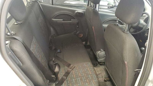 Fiat Uno 1.0 Vivace Celebration 8v 4p Flex Manual