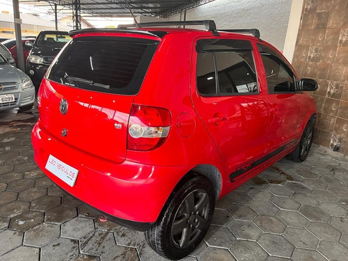 Imagem 6 de 14 de Vw Fox 1.6 Plus - 2010 - Completo + Rodas De Liga Leve.