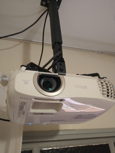 Projetor Epson Home Cinema 2030