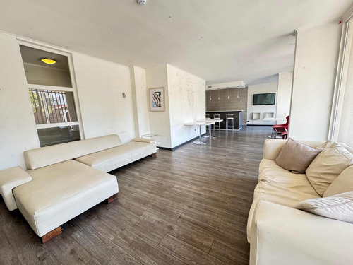 Arriendo Departamento Angamos Con Marín Comuna Santiago