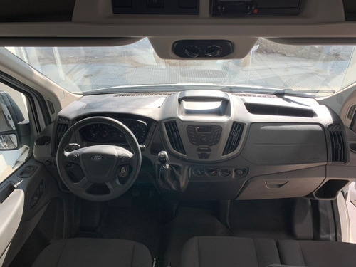 Imagen 10 de 15 de Ford Transit 0km Minibus 17+1