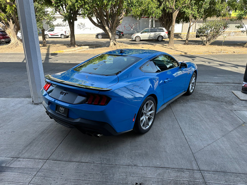 Ford Mustang 5.0l Gt V8 At