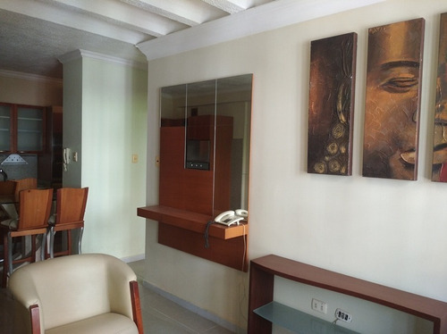 Imagen 4 de 13 de Se Alquila Apartamento En Campo Alegre Res Almendrón Suites - Jg-