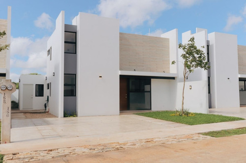 Imagen 3 de 30 de Casa En Venta En Merida Tamora Modelo P 3 Recamaras
