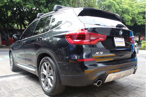 BMW X3 5p xDrive 30i X Line L4/2.0/T Aut