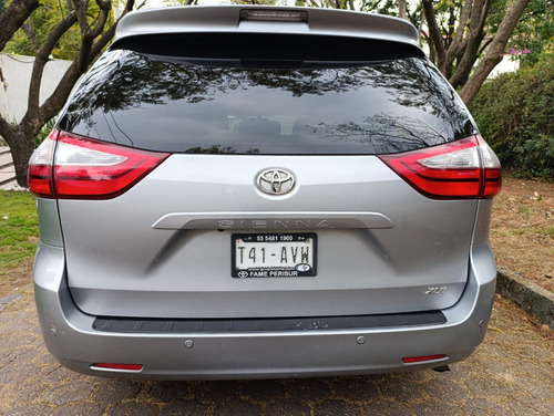 Toyota Sienna 3.5 Xle At