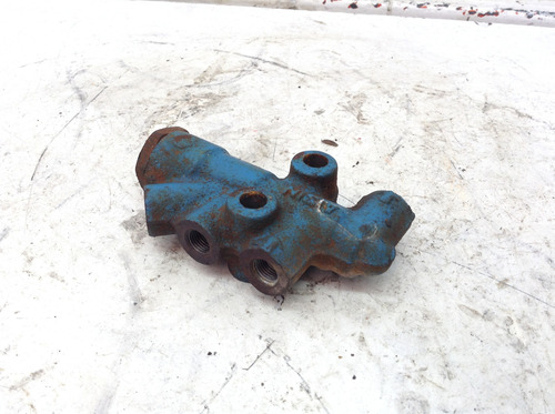 Distribuidor Liquido Frenos Montero 3.0 Aut 4x2 Mod 02-06 (Usado)