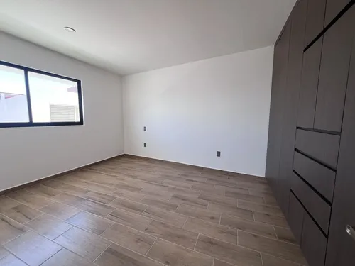 Casa Nueva En Condesa Juriquilla Gran Jardín Y Estudio