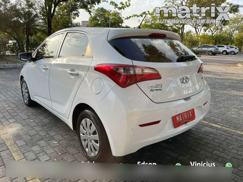 Imagem 5 de 8 de Hyundai Hb20 Comf./c.plus/c.style 1.0 Flex 12v