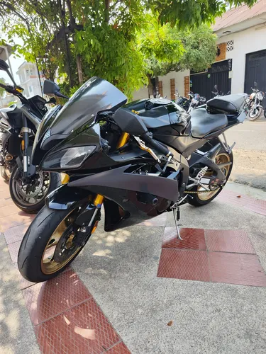 Yamaha R6r 2009