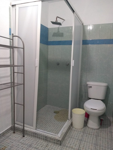 Mini Departamento En Renta (solo Mujeres/estudiantes)