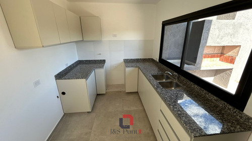 Duplex En Barrio Norte 1.