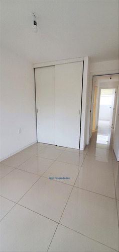Imagen 12 de 24 de Apartamento Para Venta. Zona Tres Cruces. Ideal Inversores Cw179856