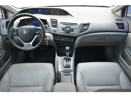 Imagem 3 de 15 de Civic 1.8 Lxs 16v Flex 4p Automático