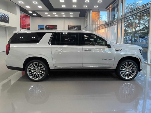 GMC Yukon 6.2 V8 Denali Xl