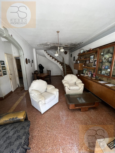 Ph Tipo Casa De 4 Ambientes En Alquiler - Ramos Mejía