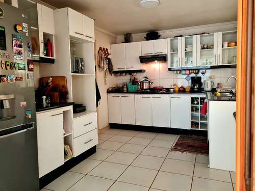 Imagen 2 de 19 de Gran Casa En Hacienda El Peñon Con Amplio Terreno