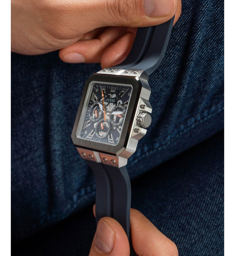 Reloj Guess Gw0637g1 Hombre Leo Correa Azul Bisel Plateado Fondo Azul