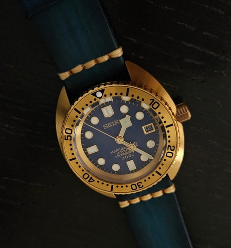 Reloj Automático Capitán Willard Leviatan Seiko Mod Azul Dorado Azul