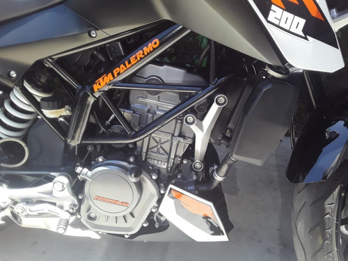 Imagen 3 de 7 de Ktm Duke 200. Único Dueño 22.000km Impecable.