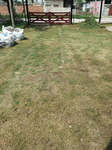 Casa De 3 Ambientes Ubicada En Virrey Del Pino, Partido De La Matanza
