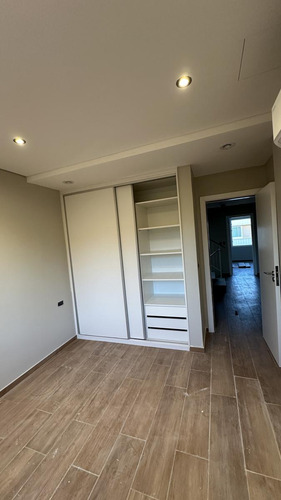 Casa En Complejo Privado