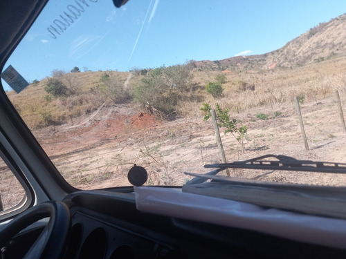 Imagem 3 de 9 de Chacas Rancho Miura Gov Valadares 12km Do Centro