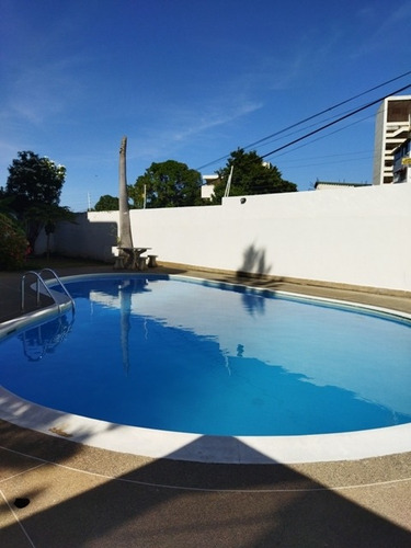 Imagen 2 de 16 de Alquiler Apartamento 120m2 2h/2b/1p Los Corales 3722