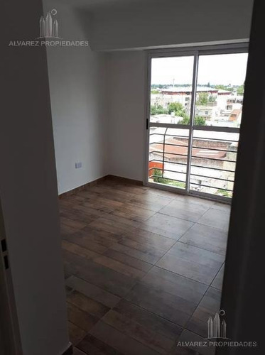 Imagen 8 de 15 de Departamento - Moron