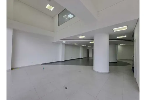 Arriendo Local En Soledad.