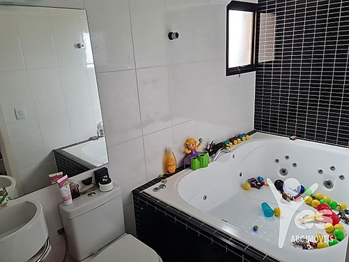 Imagem 5 de 6 de Ref.: 3015 - Lindo Apartamento Com 03 Dormitórios Com Planejados 01 Suíte, Cozinha Planejada - 3015