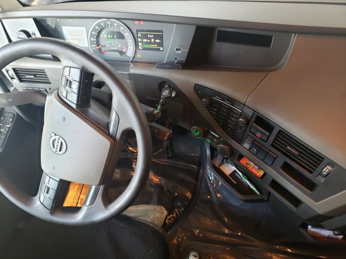 Imagem 8 de 15 de Volvo 540