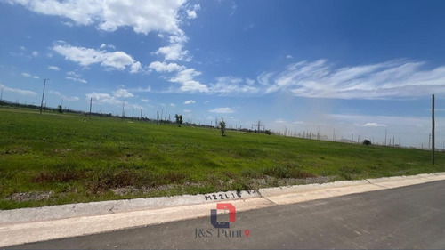 Lote En Docta Parque (600 Mts) Apto Housing