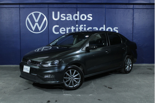 Volkswagen Vento 1.6 Confortline Mt