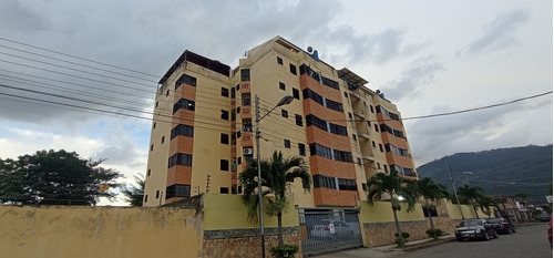 Apartamento En Venta Urb. Rotafe. Resd. Mirabella. Naguanagua.  Sara Said 