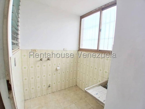 Aslibel Melendez Asesor De Renta Housa Ofrece Amplio Y Luminoso Apartamento Que Ofrecen Una Vista Espectacular De La Ciudad